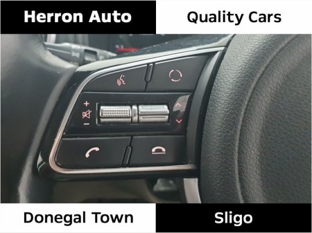 2021 Kia Sportage 1 OWNER | HIGH SPEC €21,900 thumbnail