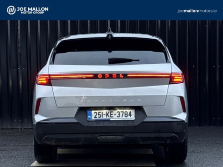 2025 Opel Grandland GS PureTech 136 MHEV €37,950 thumbnail