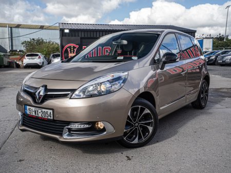 2015 Renault Scenic - photo 4