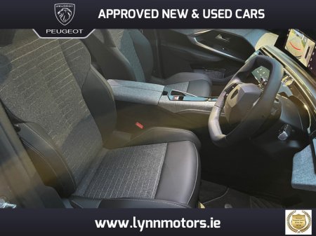 2025 Peugeot 3008 STD ALLURE MHEV 136 E-DCC6 MY2 €42,750