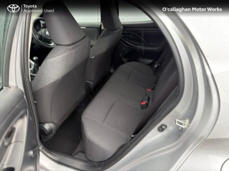 2022 Toyota Yaris 1.0 LUNA 4DR €21,950 thumbnail
