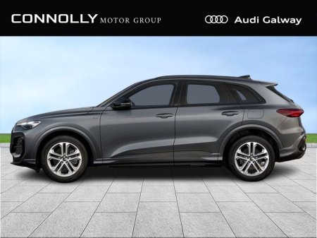 2026 Audi Q5 S-LINE E-HYBRID QUATTRO A/T €75,950 thumbnail