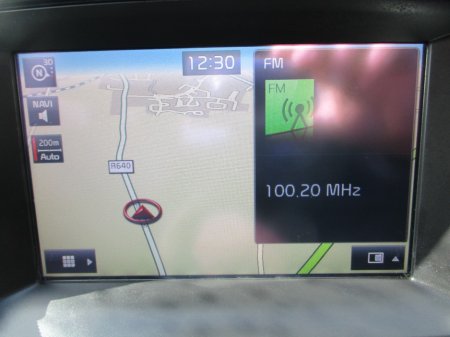 2017 Kia Sorento - thumbnail 22