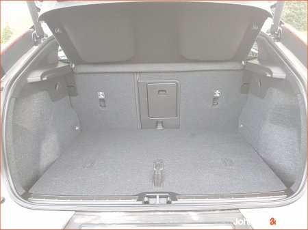 2025 Volvo EC40 - thumbnail 14