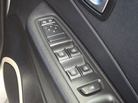 2019 Renault Captur - thumbnail 13