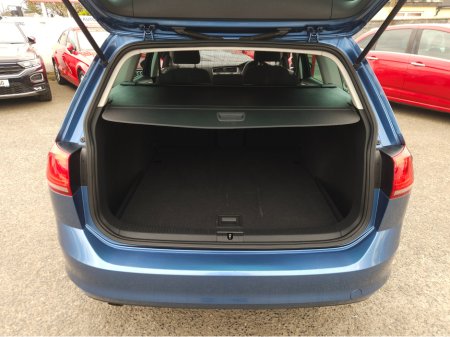 2014 Volkswagen Golf - thumbnail 4