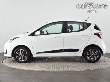 2018 Hyundai i10 1.0 Deluxe Auto €11,880 thumbnail