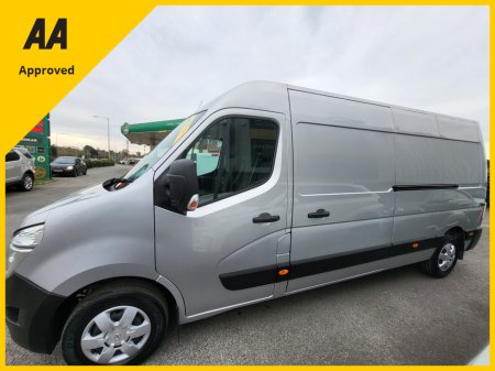 2021 Nissan NV400 - thumbnail 10