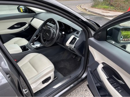 2020 Jaguar E-Pace - thumbnail 9