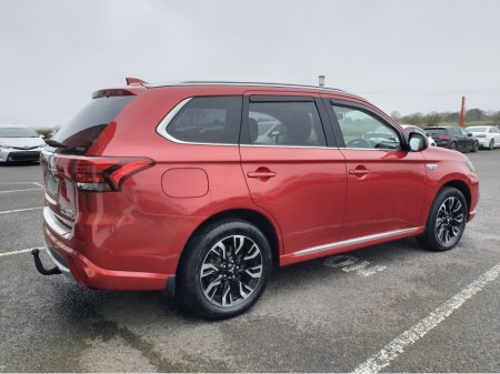 2017 Mitsubishi Outlander - thumbnail 5