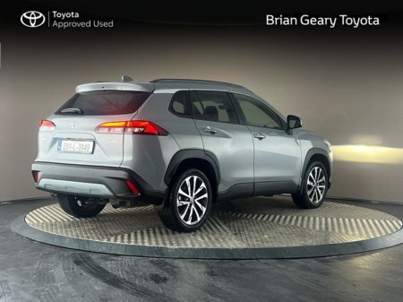 2025 Toyota Corolla Cross HYBRID SPORT €39,950 thumbnail