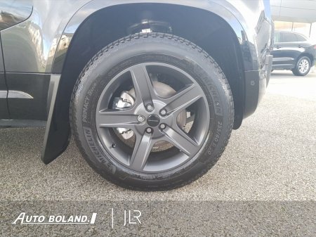 2026 Land Rover Defender * In stock for immediate delivery * X-Dynamic SE 3 Seat D250 Hardtop 90 - 20" Satin Grey Alloy Wheel, Keyless Entry, 360 3D Surround Camera, Air Suspension, Clear Sight Camera €80,450 thumbnail