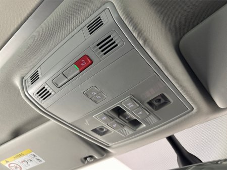 2018 Skoda Kodiaq STYLE 2.0 TDI 150HP DSG**7 SEATER**PANORAMIC SUNROOF**BLACK LEATHER INTERIOR**TOUCH SCREEN MEDIA DISPLAY**REVERSE CAMERA**PARKING SENSORS**DUAL CLIMATE CONTROL**APPLE CARPLAY** €23,995 thumbnail