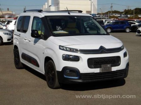 2023 Citroen Berlingo - thumbnail 1