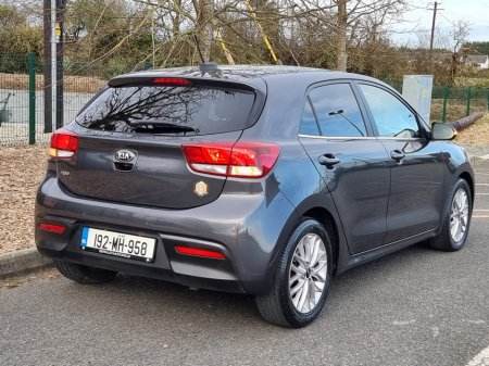 2019 Kia Rio - thumbnail 7