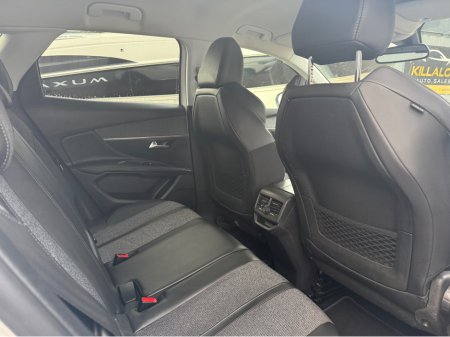 2018 Peugeot 3008 ALLURE 1.5 BLUE HDI 130 6 6.2 4DR €12,950 thumbnail