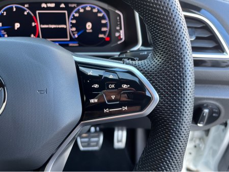 2023 Volkswagen T-Roc - thumbnail 24