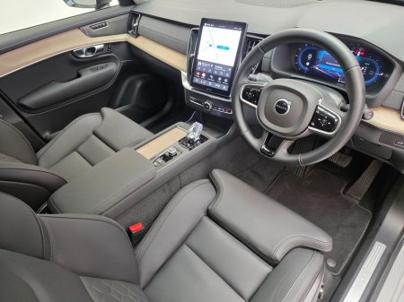 2025 Volvo XC90 *PLUS*DARK EDITION*T8*PHEV* €79,950 thumbnail