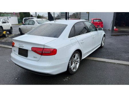 2014 Audi A4 2.0 TFSI 221BHP S TR. QU. S LINE AVANT €14,999 thumbnail