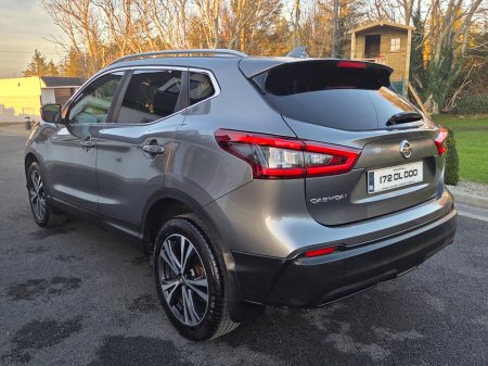 2017 Nissan Qashqai 1.5 DSL SV €14,950 thumbnail