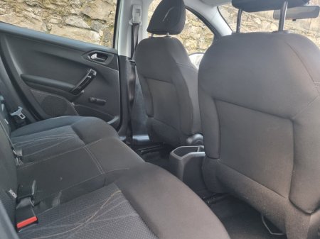 2013 Peugeot 208 1.2 VTI 82 bhp Active €3,750 thumbnail