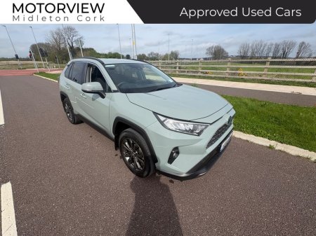 2024 Toyota Rav4 - thumbnail 3