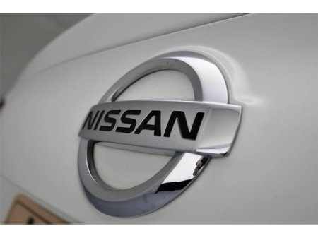 2017 Nissan Qashqai - thumbnail 25