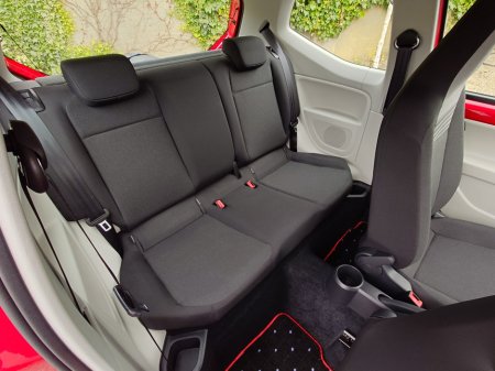 2018 Volkswagen up! - thumbnail 10