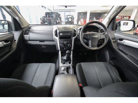 2017 Isuzu D-MAX - thumbnail 19