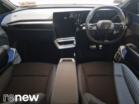 2026 Renault Megane E-Tech Iconic Esprit Alpine €40,395