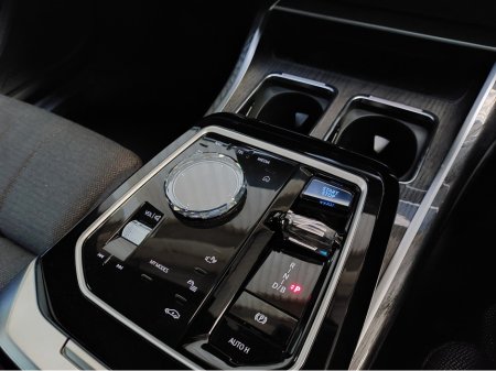 2024 BMW i7 - thumbnail 22