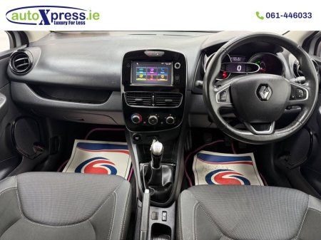2017 Renault Clio IV 1.2 Dynamique €10,495 thumbnail