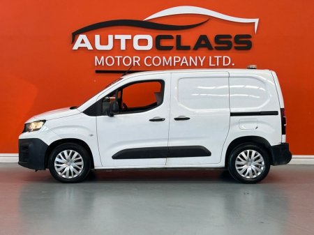 2020 Peugeot Partner - photo 5