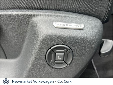 2026 Volkswagen Tiguan - thumbnail 25