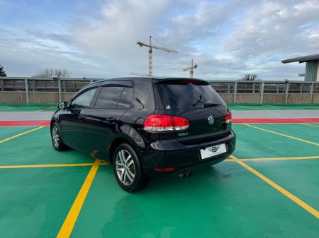 2010 Volkswagen Golf  €7,950 thumbnail