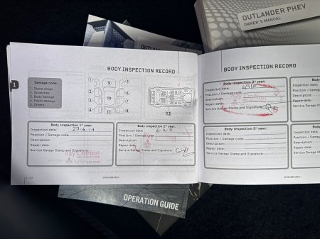 2016 Mitsubishi Outlander - thumbnail 29