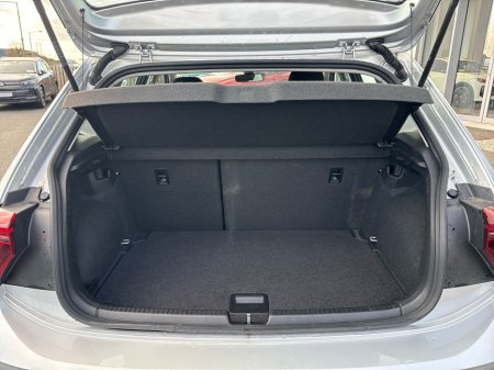 2024 Volkswagen Polo POLO STYLE 1.0 TSI 95HP D7F €24,975 thumbnail