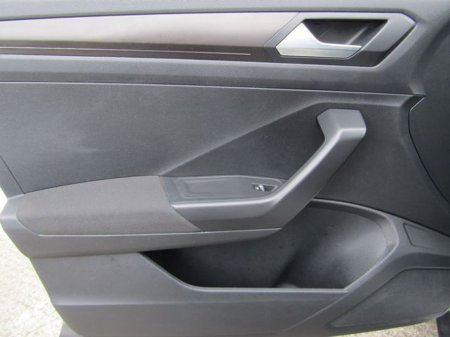 2019 Volkswagen T-Roc - thumbnail 30