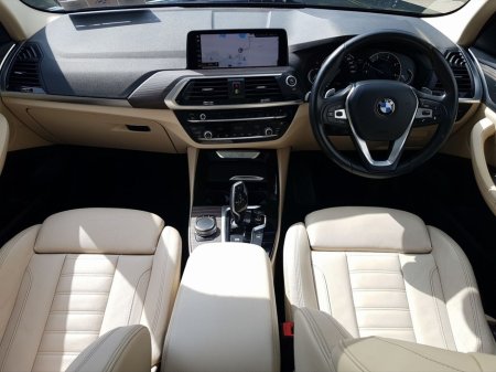 2019 BMW X3 xDrive20d SE €37,995