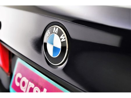 2018 BMW 5 Series - thumbnail 23