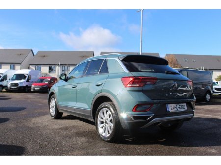 2024 Volkswagen T-Roc 1.0 TSI 110HP Style €29,950 thumbnail