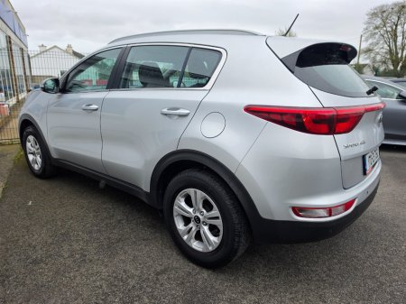2017 Kia Sportage - thumbnail 9
