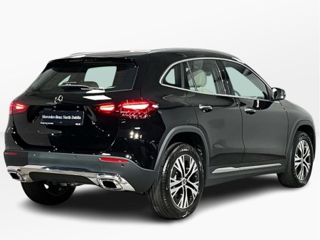 2026 Mercedes-Benz GLA Class 180 Progressive - 18 Inch Alloys - Reversing Camera - Ambient Lighting - Sat Nav - Climate Control - Heated Seats - Keyless Start - Apple CarPlay/Android Auto €57,950