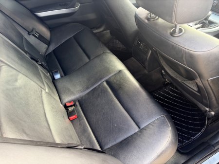 2009 BMW 3 Series - thumbnail 13