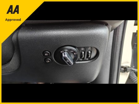 2016 MINI Hatch 2016 1.5 Petrol 5DR COOPER €10,950 thumbnail