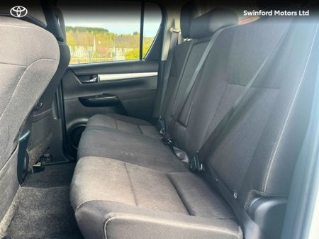 2023 Toyota Hilux - thumbnail 7