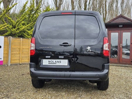 2023 Peugeot Partner - thumbnail 8