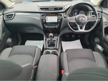 2018 Nissan Qashqai N-CONNECTA 1.2 DIG-T 115BHP NCT 02/28 FINANCE AVAILABLE @ €58 PER WEEK 2 KEYS/ PAN ROOF/ SAT NAV/ REVERSE CAMERA/ MULTI FUNCTION STEERING WHEEL/ CRUISE CONTROL/ HISTORY CHECKED €12,900 thumbnail