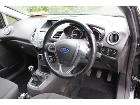 2017 Ford Fiesta ZETEC 1.25 60PS M5 5DR €11,495 thumbnail