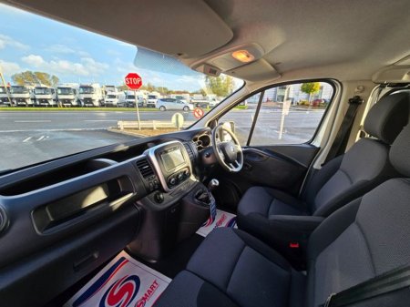 2021 Renault Trafic - thumbnail 8